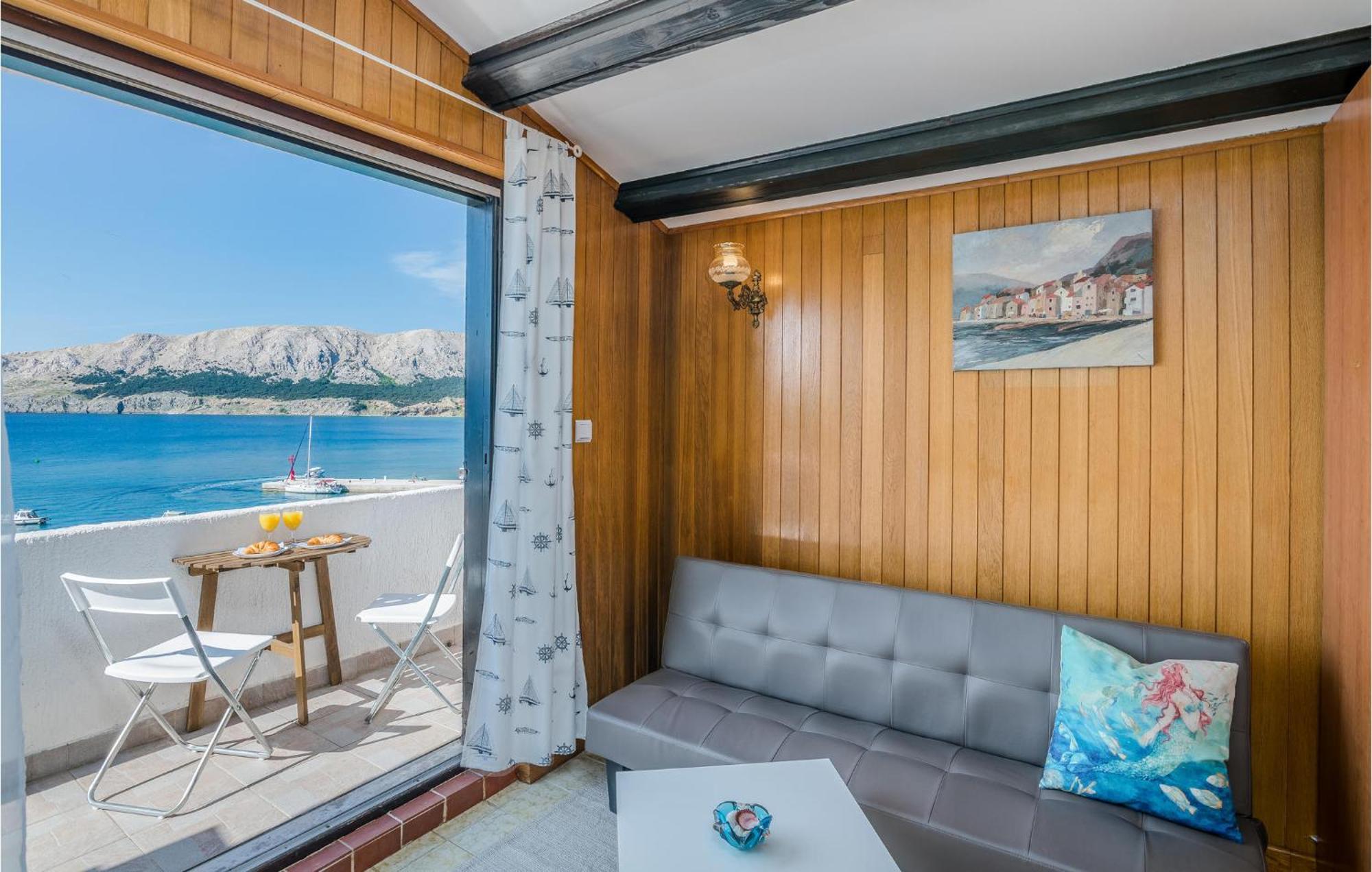 2 Bedroom Gorgeous Home In Baska Esterno foto