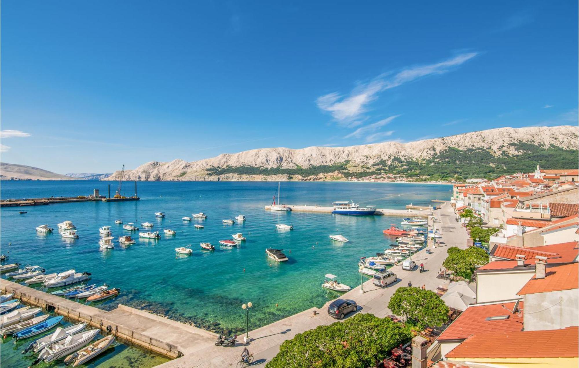 2 Bedroom Gorgeous Home In Baska Esterno foto