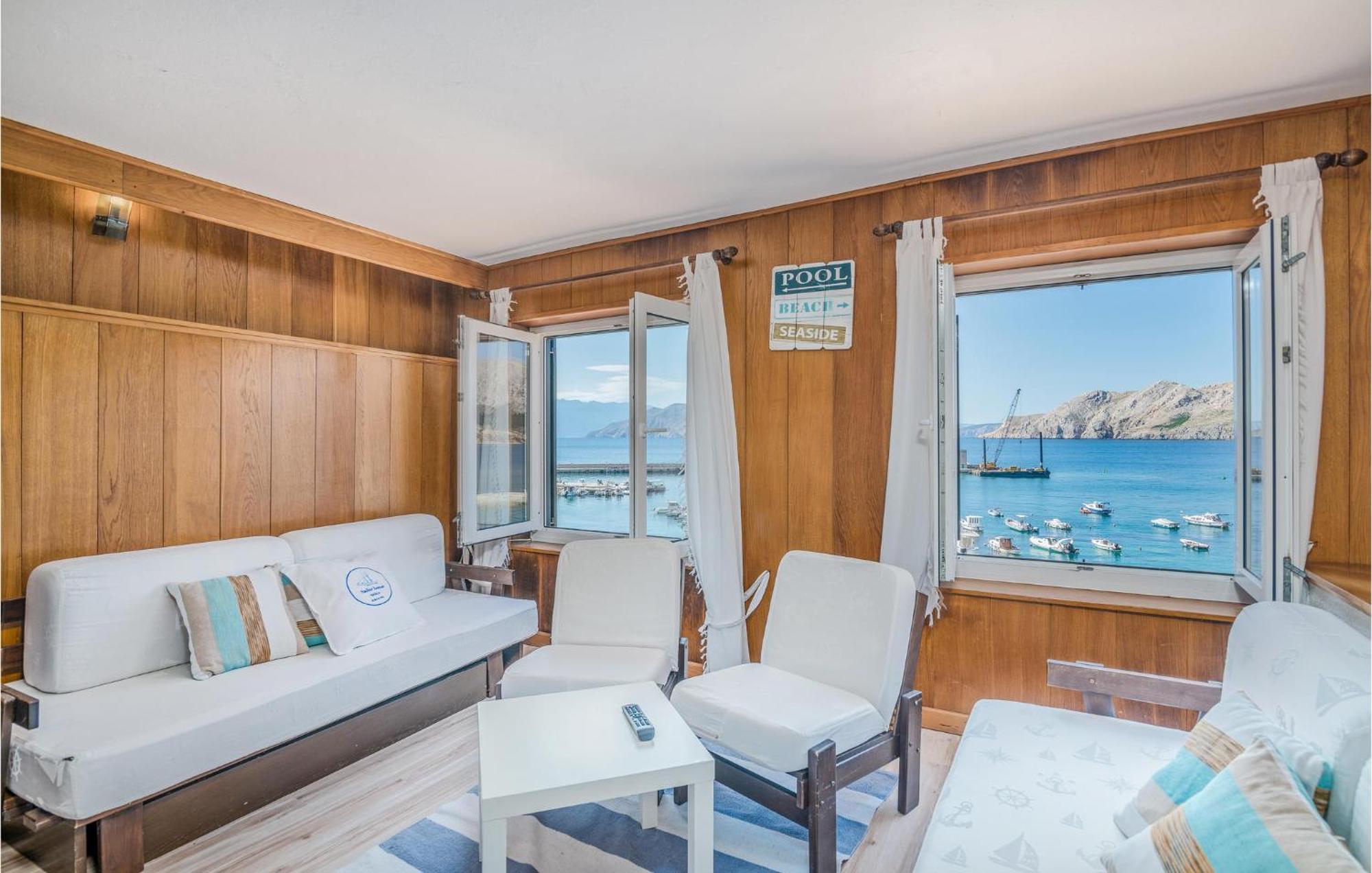 2 Bedroom Gorgeous Home In Baska Esterno foto